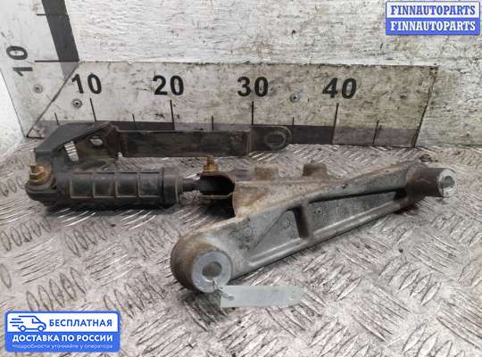 Кронштейн ДВС (лапа) на Suzuki XL7 II