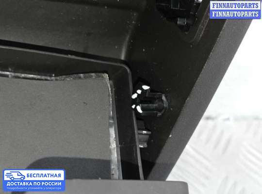 Фонарь салона (плафон) на Ford Explorer V (U502)