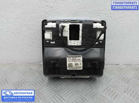 Фонарь салона (плафон) на Ford Explorer V (U502)