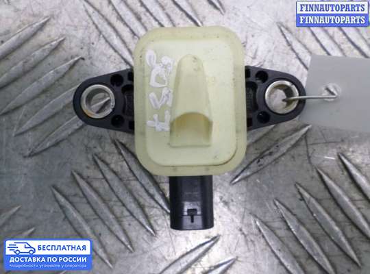 Датчик удара (Airbag) на Audi A6 (C7)