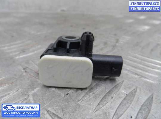 Датчик удара (Airbag) на Jeep Grand Cherokee IV (WK2)