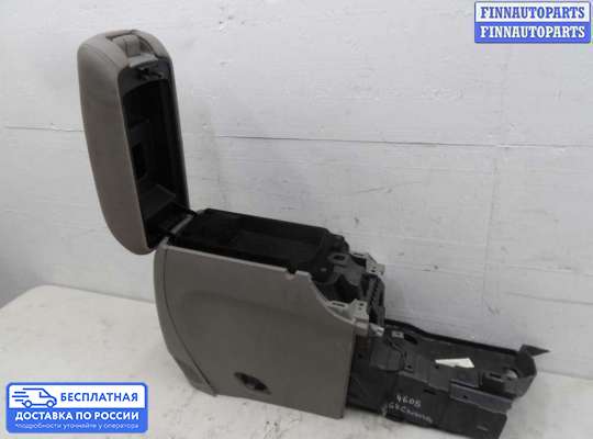 Подлокотник на Jeep Grand Cherokee IV (WK2)
