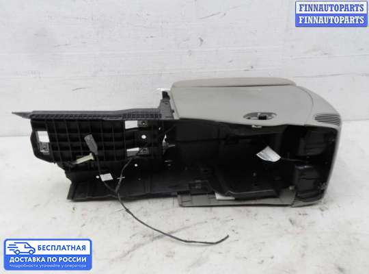 Подлокотник на Jeep Grand Cherokee IV (WK2)