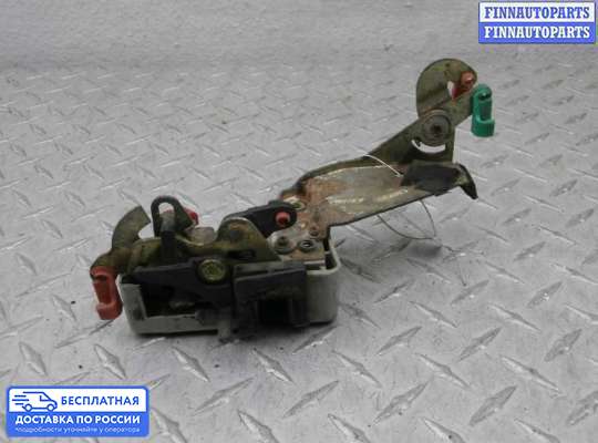 Замок боковой двери на Dodge Stratus I