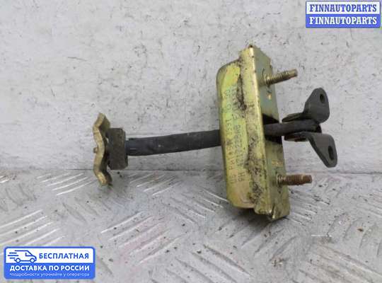 Ограничитель двери на Dodge Caravan IV (RG, RS)