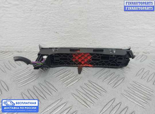 Консоль салона на Audi Q7 (4L)