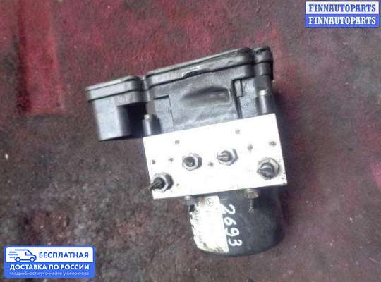 Блок ABS на Mercedes-Benz C (W204)