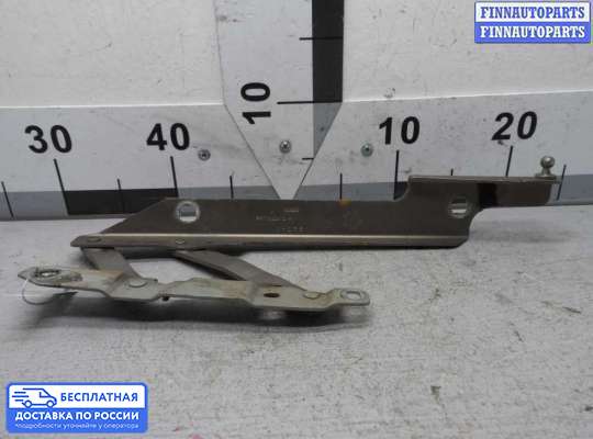 Петля капота на Jeep Cherokee II / Liberty (KJ)