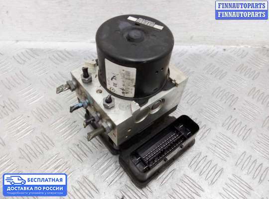 Блок ABS на Mercedes-Benz C (W204)