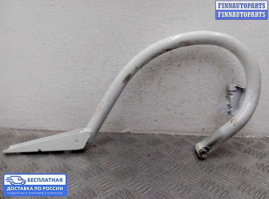 Петля крышки багажника на Mercedes-Benz C (W204)