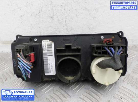 Блок управления печкой на Dodge Caravan IV (RG, RS)
