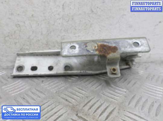 Петля капота на Suzuki XL7 II