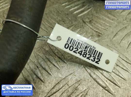 Патрубок (трубка, шланг) на Volkswagen Caddy III (2K)