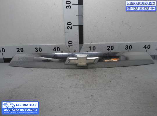 Планка подсветки номера на Chevrolet Equinox II (GMT192)