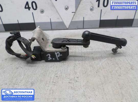 Датчик дорожного просвета на BMW 7 (F01/F02)