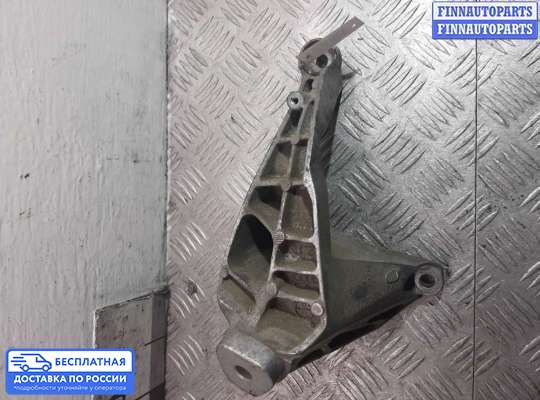 Кронштейн ДВС (лапа) на Audi A6 (C7)