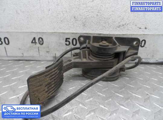 Педальный узел (педаль) на Mercedes-Benz T1 (207D-410D)