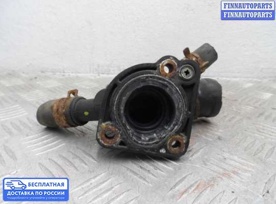 Корпус термостата на Ford Focus I