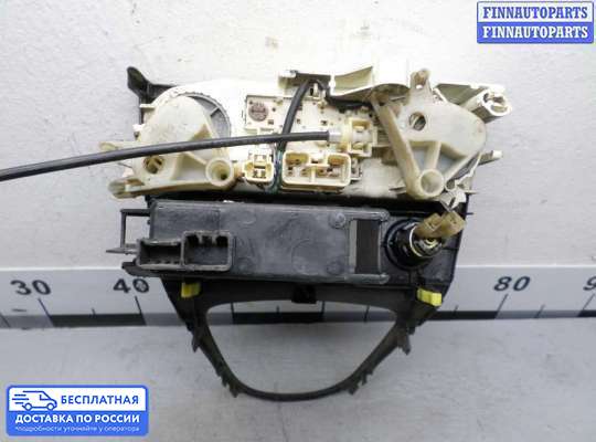 Блок управления печкой на Pontiac Vibe