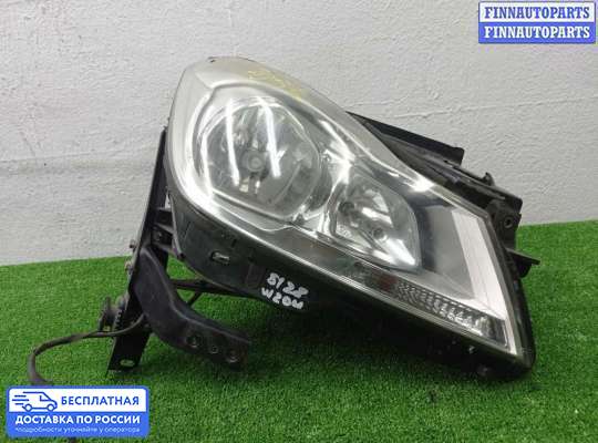 Фара передняя на Mercedes-Benz C (W204)