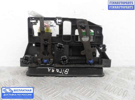 Блок управления печкой на Suzuki Grand Vitara I (SQ, FT)