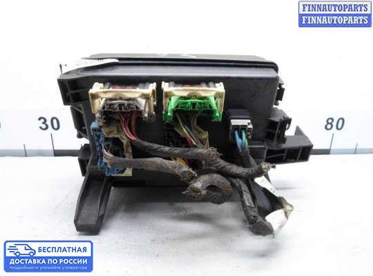 Блок предохранителей на Chrysler 300C I (LX)