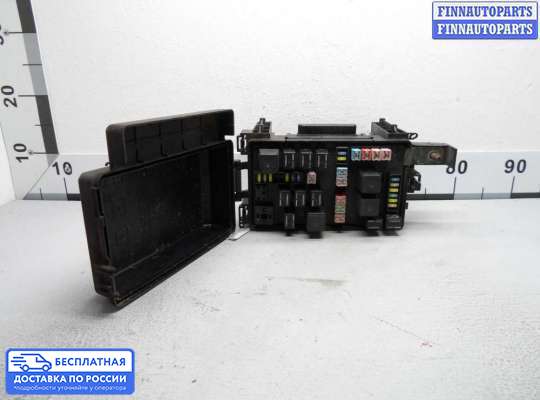 Блок предохранителей на Chrysler 300C I (LX)