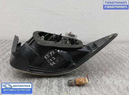 Фонарь задний на Mazda CX-7