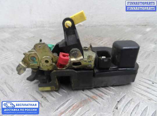 Замок боковой двери на Chrysler 300C I (LX)