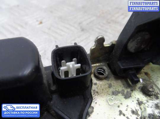 Замок боковой двери на Chrysler 300C I (LX)