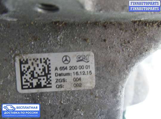 Насос водяной (помпа) на Mercedes-Benz E (W213)