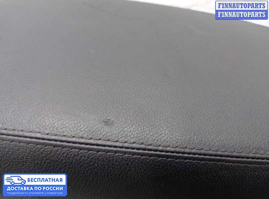 Подлокотник на Audi A6 (C7)