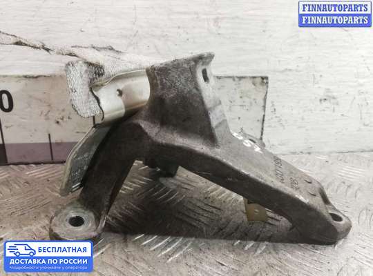 Кронштейн ДВС (лапа) на Audi A6 (C7)
