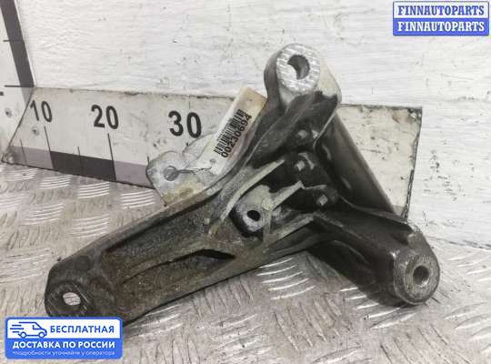 Кронштейн ДВС (лапа) на Audi A6 (C7)