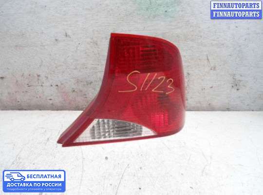 Фонарь задний на Ford Focus I