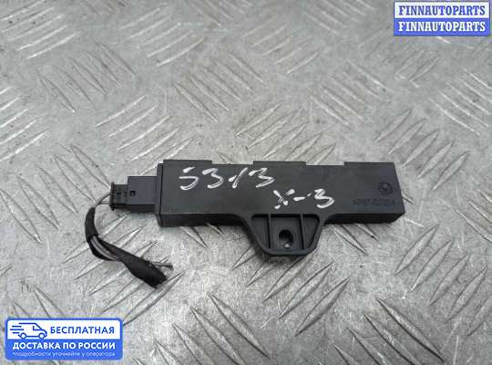 Антенна на BMW X3 (F25)