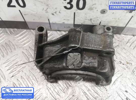 Кронштейн прочее на Audi Q5 (8R)