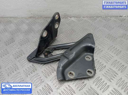 Петля капота на Volkswagen Touareg I (7L)