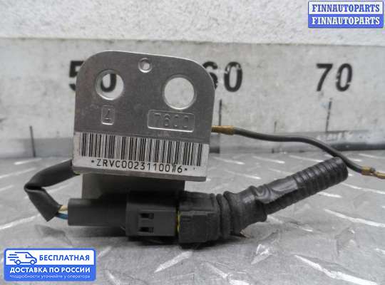Датчик удара (Airbag) на Nissan Patrol V (Y61)