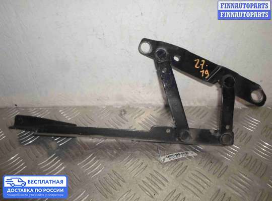 Петля капота на Jeep Cherokee II / Liberty (KJ)