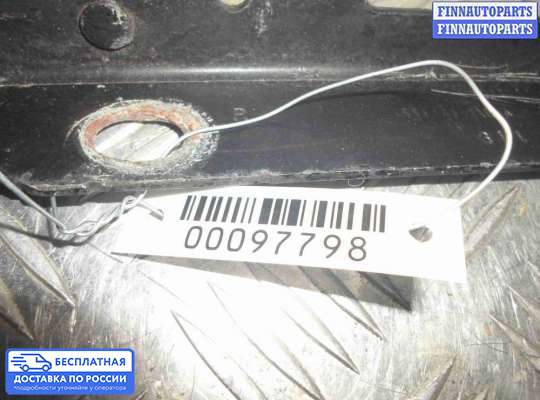 Петля капота на Jeep Cherokee II / Liberty (KJ)