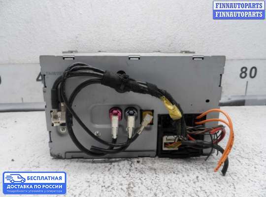 Магнитола на Mercedes-Benz C (W204)