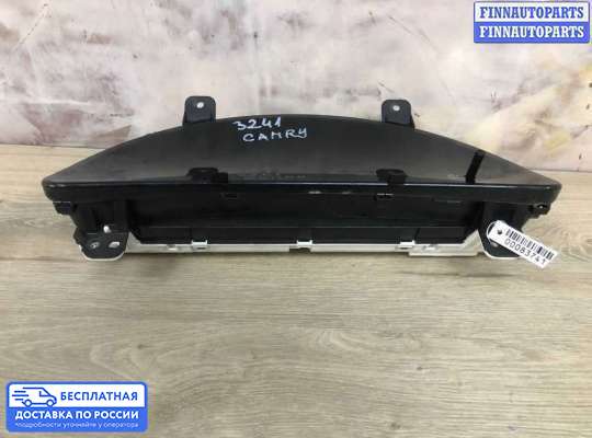 Щиток приборов на Toyota Camry XV40
