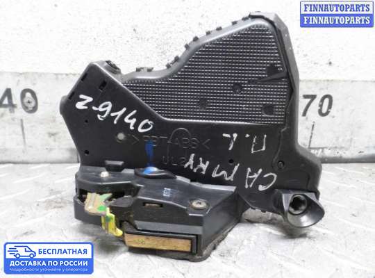 Замок боковой двери на Toyota Camry XV40