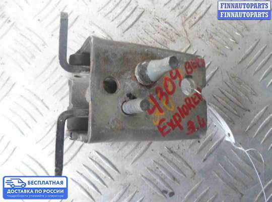 Петля двери на Ford Explorer IV (U251)