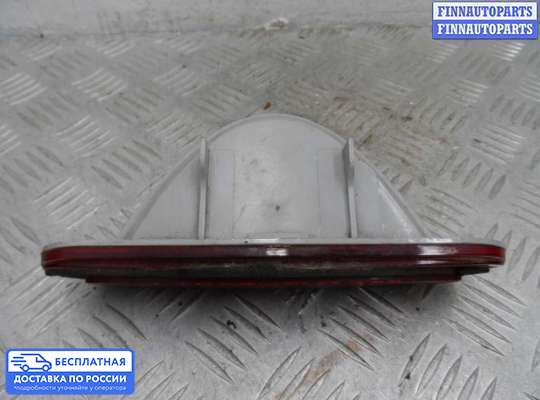 Фонарь (стоп-сигнал) центральный на Chrysler Neon II