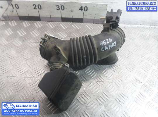 Патрубок (трубка, шланг) на Toyota Camry XV50