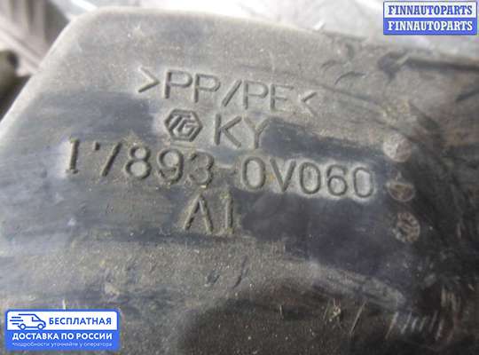 Патрубок (трубка, шланг) на Toyota Camry XV50