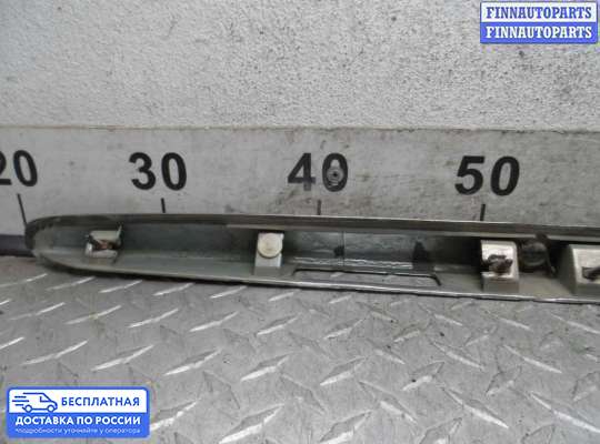 Планка подсветки номера на Toyota Camry XV30