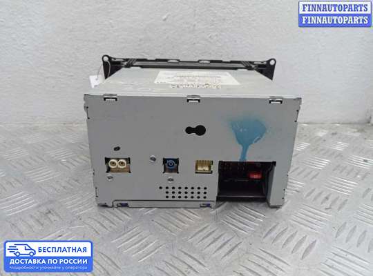 Магнитола на Mercedes-Benz C (W204)